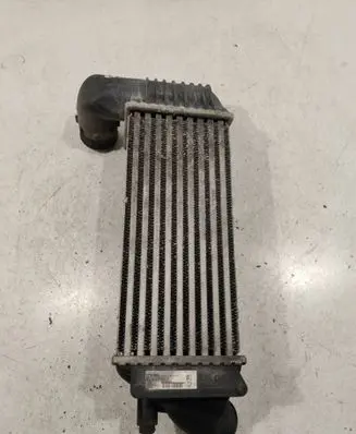 Citroen C5 Intercooler radiator 9637809480