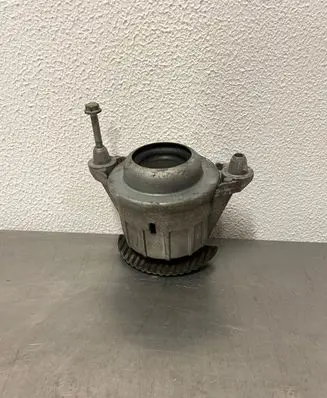 Mercedes-Benz SL R231 Engine mount bracket A2312400017