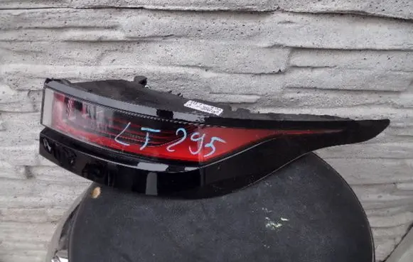 Land Rover Evoque II Rear/tail lights