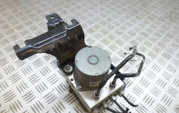 Jeep Cherokee ABS Pump 68293541AB