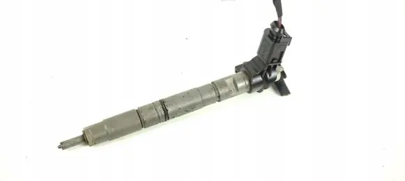 Audi A4 S4 B6 8E 8H Fuel injector 03L130277