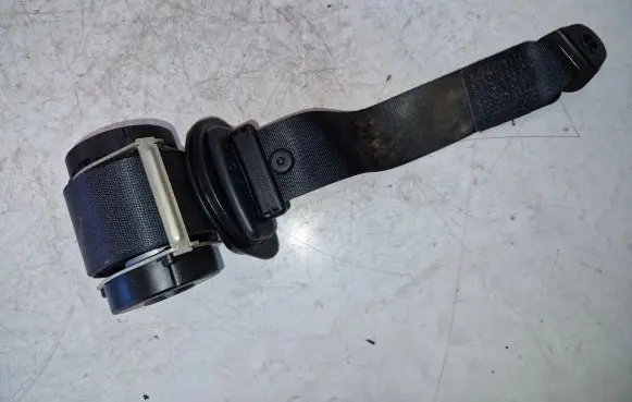 Mini One - Cooper Coupe R56 Rear seatbelt 601030000E