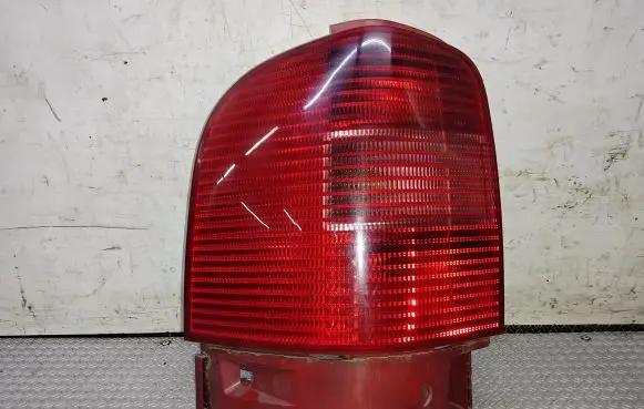 Volkswagen Sharan Rear/tail lights 964517