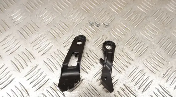 Lexus RX 330 - 350 - 400H Headlight/headlamp mounting bracket 8119448030 8116648020