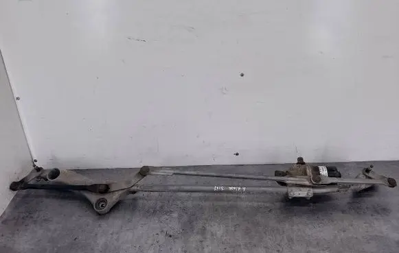Mercedes-Benz A W169 Front wiper linkage 