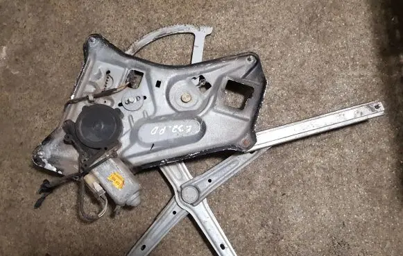 BMW 7 E32 Rear door window regulator with motor 51321938368