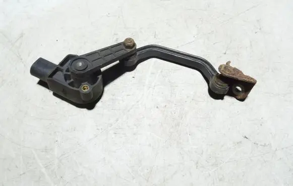 Audi A6 S6 C6 4F Air suspension front height level sensor 1T0907503