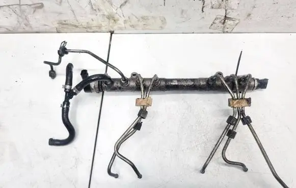 Volvo S80 Fuel main line pipe 0445215023
