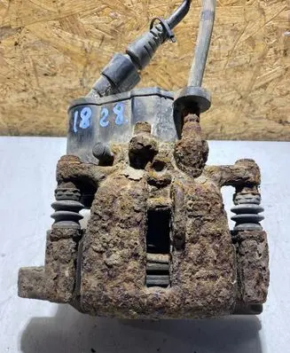 Audi A6 S6 C6 4F Rear brake caliper