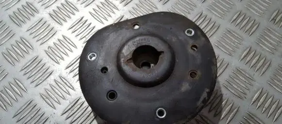 Ford Mondeo MK IV Coil spring mount 
