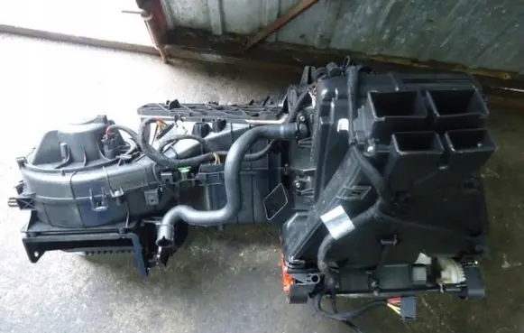 Mitsubishi Colt Interior heater climate box assembly 