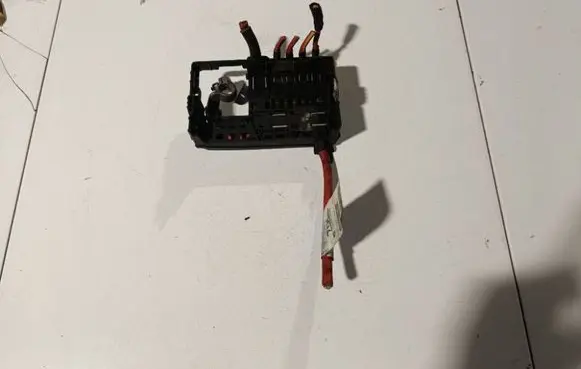 Positive cable (battery)