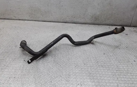 Volkswagen Touran I Engine coolant pipe/hose