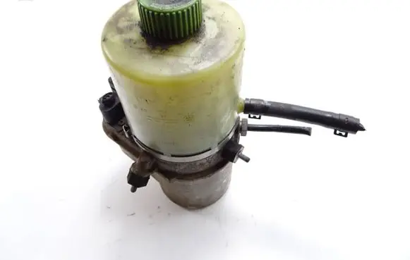 Volkswagen Polo V 6R Power steering pump 6R0423156C