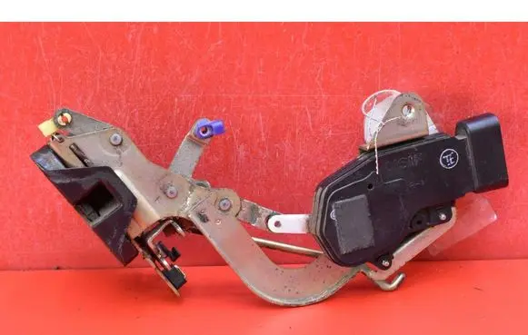Suzuki Ignis Front door lock