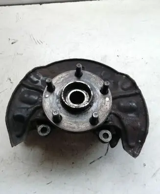 Toyota Corolla Verso AR10 Front wheel hub spindle knuckle