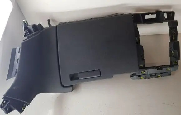 Peugeot 5008 Glove box 9685168577