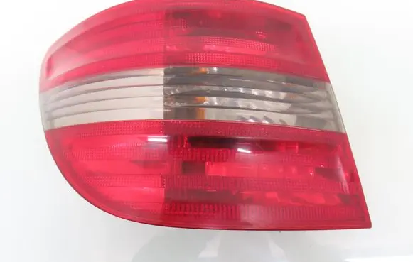 Mercedes-Benz B W245 Rear/tail lights A1698202564