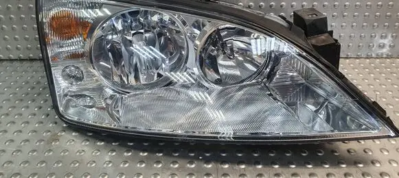 Ford Mondeo Mk III Headlight/headlamp 1S71-13005-AL