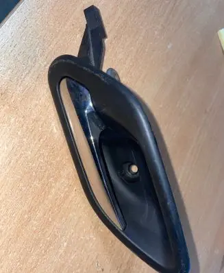 Front door interior handle
