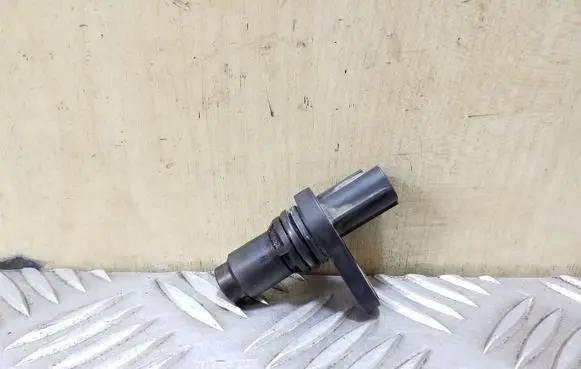 Lexus RX 330 - 350 - 400H Camshaft position sensor