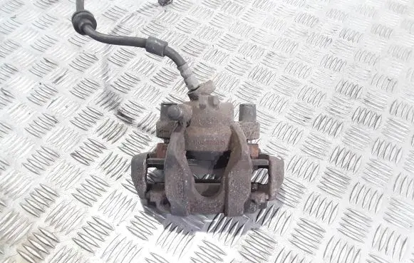 Renault Twingo III Front brake caliper