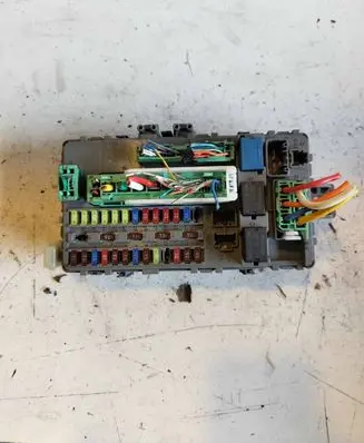 Honda Accord Fuse module 116RA000008