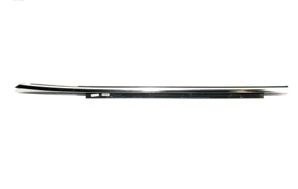 Audi A5 8T 8F Front door glass trim molding 8T8853283D 2ZZ