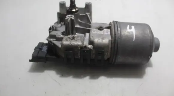 Peugeot 207 Wiper motor 0390241540