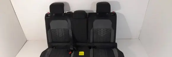 Volkswagen Taigo Second row seats 000000088