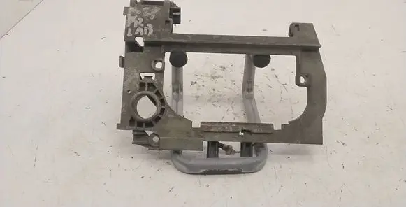 BMW 7 E38 Front door exterior handle/bracket 