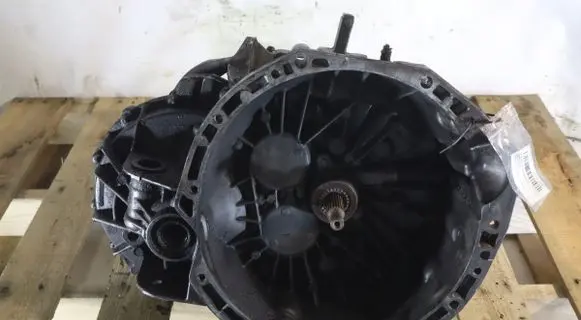 Renault Master III Manual 6 speed gearbox CMPF6