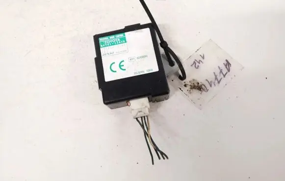 Toyota Corolla Verso E121 Door control unit/module 8974113040 89741-13040