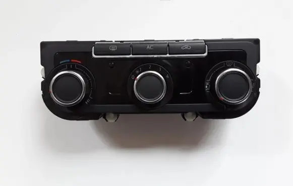 Volkswagen Touran II Air conditioner control unit module 7N0907426AM