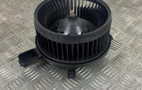 Jeep Grand Cherokee WL Heater fan/blower MY916002