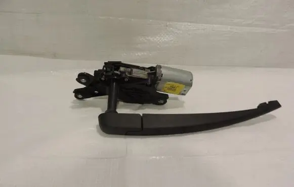 Ford C-MAX II Rear window wiper motor AV6117K441AC