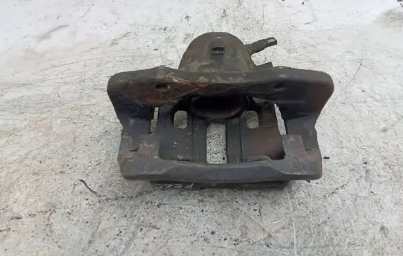 Peugeot 607 Front brake caliper