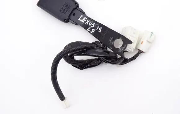 Lexus IS IV XE40 Front seatbelt buckle E034501