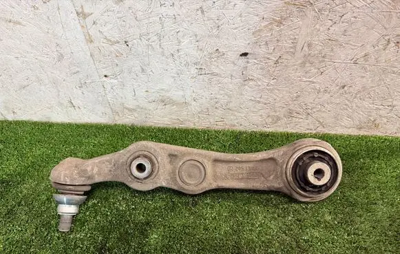 Mercedes-Benz E W213 Front lower control arm/wishbone A20513LI