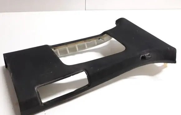 (B) pillar trim (top)