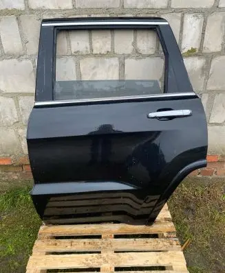 Jeep Grand Cherokee Rear door
