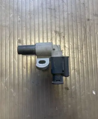 Camshaft position sensor