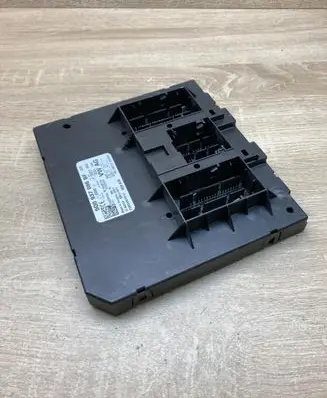Volkswagen PASSAT B8 Comfort/convenience module 5Q0937086BF