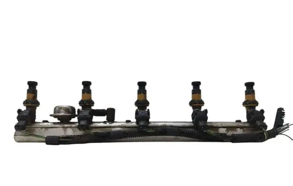Volvo S70 V70 V70 XC Fuel injectors set 9186836 9125821