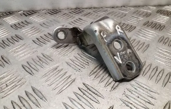 KIA Sorento Front door upper hinge 