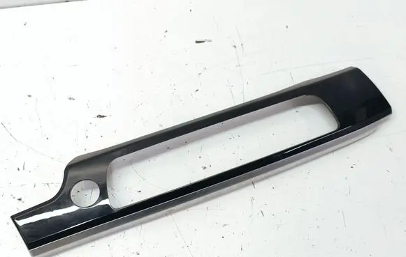 BMW 7 F01 F02 F03 F04 Dashboard glove box trim 9192355