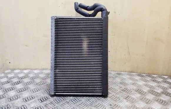 Air conditioning (A/C) radiator (interior)