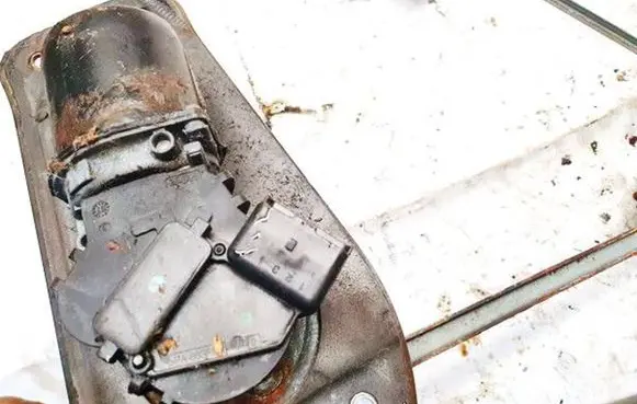 Wiper motor