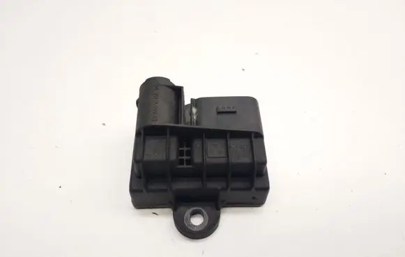 Mercedes-Benz A W176 Glow plug pre-heat relay a6519002203