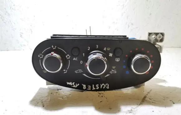 Dacia Duster Climate control unit A140108AL2